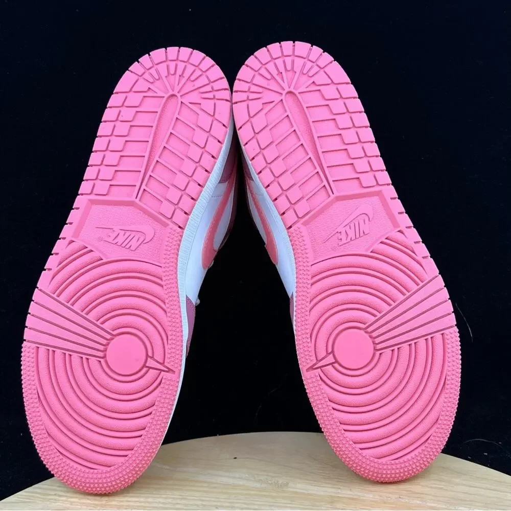 Air Jordan 1 Low GS Berry Pink 553560-616 Size 6Y/ 7.5 Wmns Retro Sneakers - Picture 8 of 9